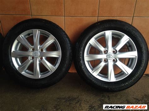 Toyota Yaris Felni Méretek