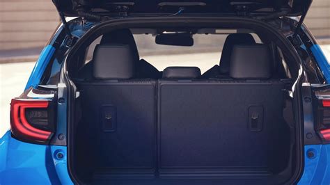 Toyota Yaris hátsó ülések