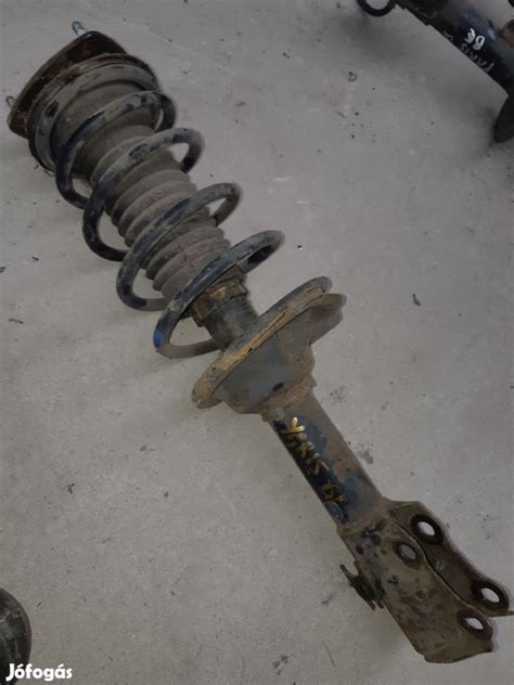 Toyota Yaris lengéscsillapító