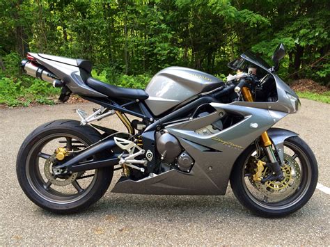 Triumph Daytona 675