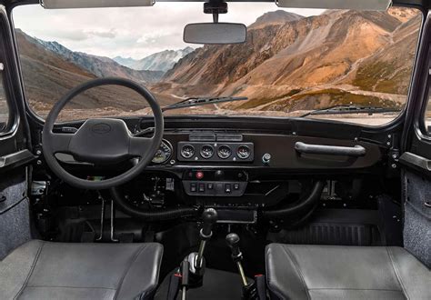 UAZ Hunter belső tér