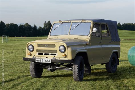 UAZ-469B