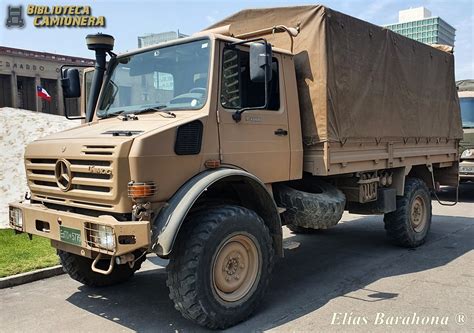 Unimog U 4000