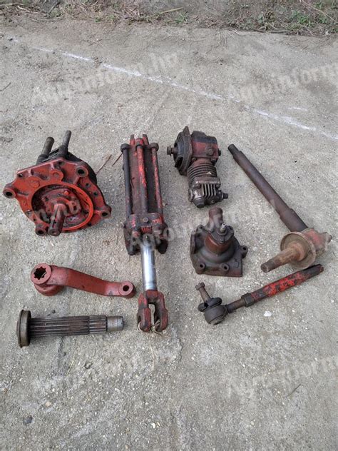 Váltó Alkatrészek