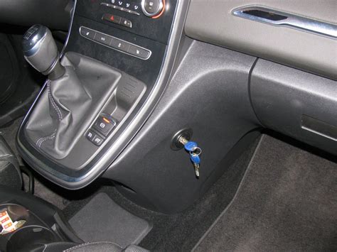 Váltózár beszerelés