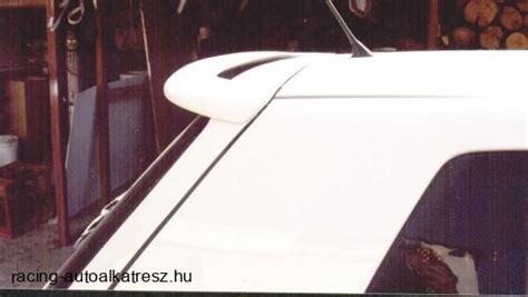 VW Golf 4 Tetőszárny