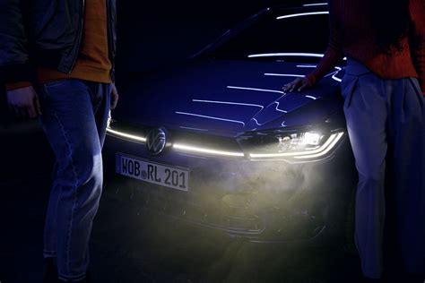 VW Polo éjszakai vezetés LED fényszórókkal