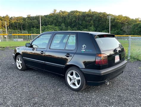 Volkswagen Golf 3 Pink Floyd Edition