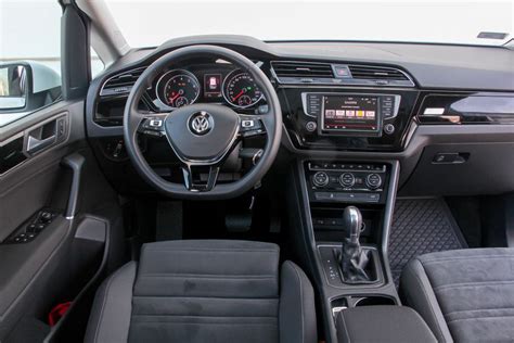 Volkswagen Touran Belső Tér