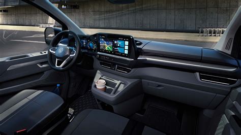 Volkswagen Transporter Caravelle belső tér