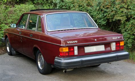 Volvo 244 D6