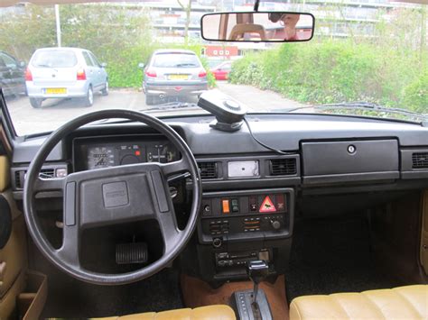 Volvo 244 Interior