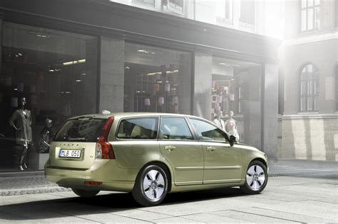 Volvo V50 külső