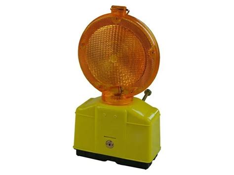 Vonóhorog csatlakozására figyelmeztető lámpa