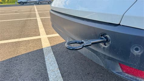 Vonóhorog egy autón