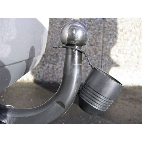 Vonóhorog takaró kupak