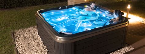 Wellis jakuzzi