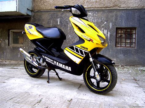 Yamaha Aerox 50